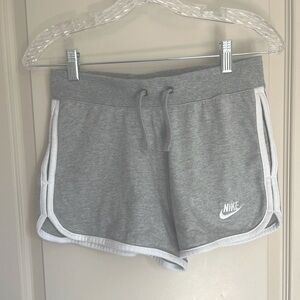 Nike Gray Lounge Soft Terry Drawstring Pocket Shorts Small